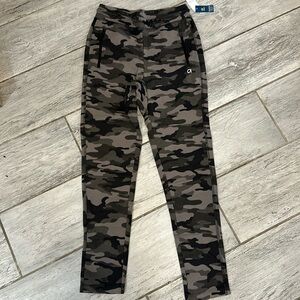Gap Fit Boys Camo Joggers Zipper Pocket XXL 14-16 Brand new with tags